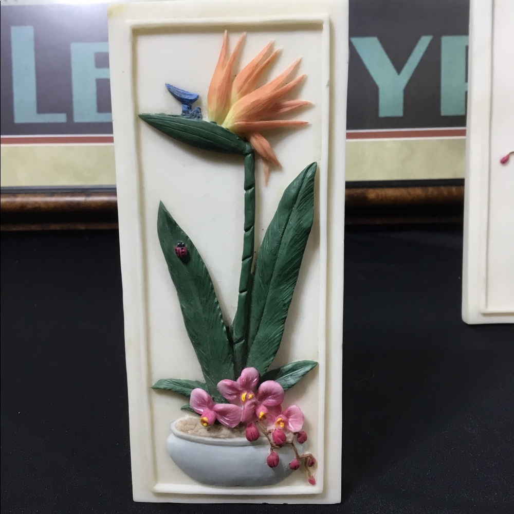 VTG Decorative Soapstone Floral Plaques - Picture 3 of 9
